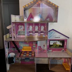 KidKraft Doll House 