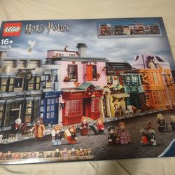 Lego Harry Potter -Daigon Alley SOLD OUT In US And Pretty Much Retired