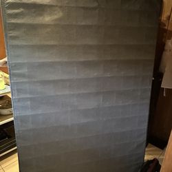 Like New Box Spring 