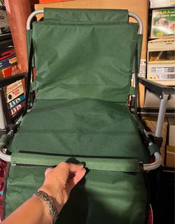 2 Folding stadium chairs