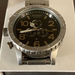 Nixon Watch