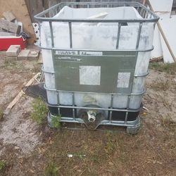 275 Gallon I T C Water Container