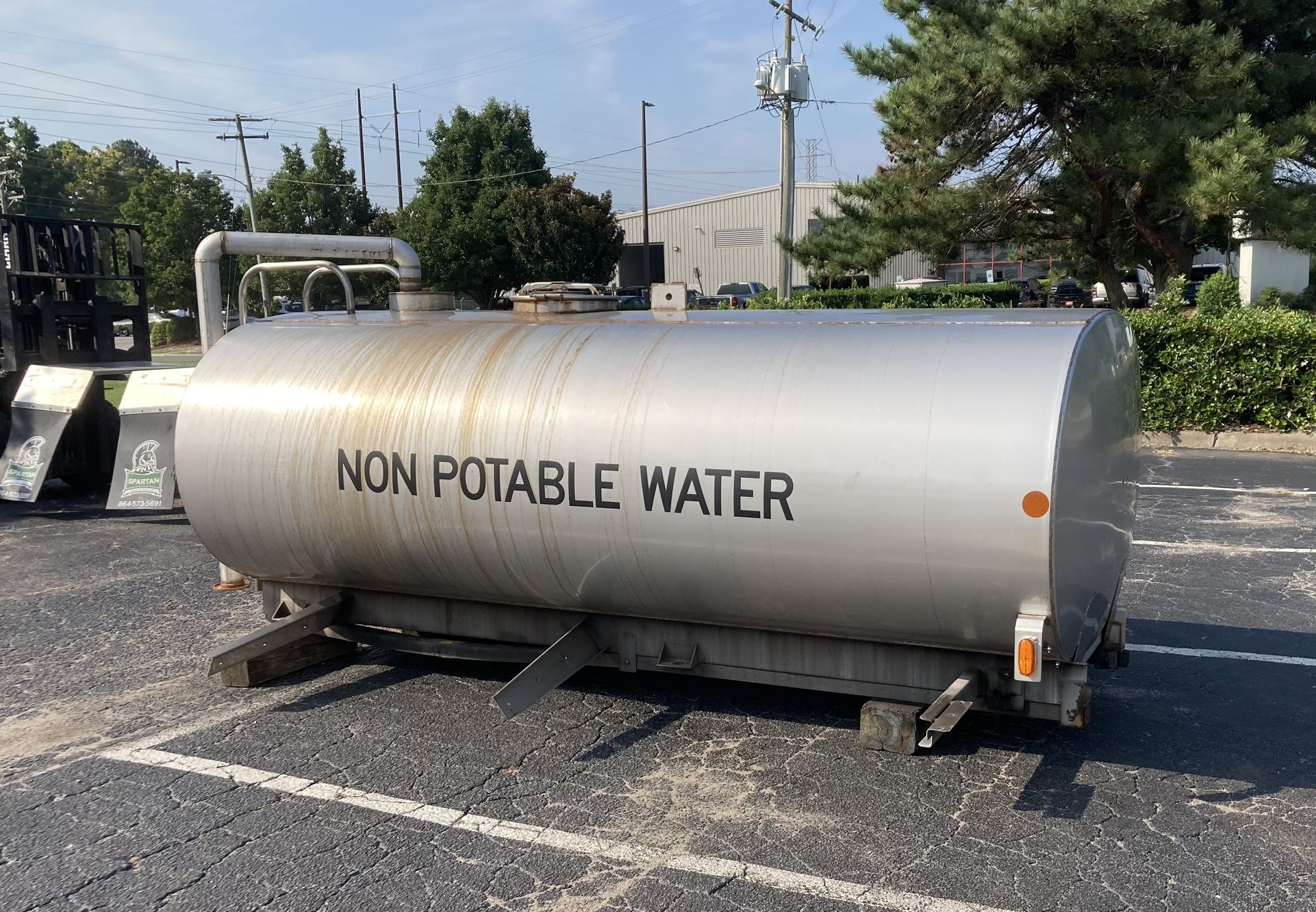 Stainless Steel 1500 Gallon Tank