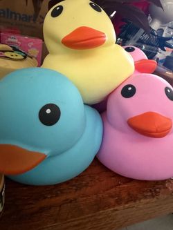 Pastel jumbo ducks