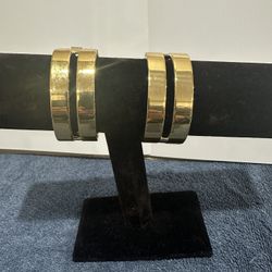 Custom   Jewelry   Yellow  Gold   Colored  Bangles  Set  Of  2 