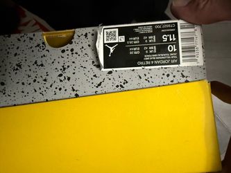Jordan 4   lighting