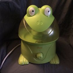 Crane Frog Humidifier 