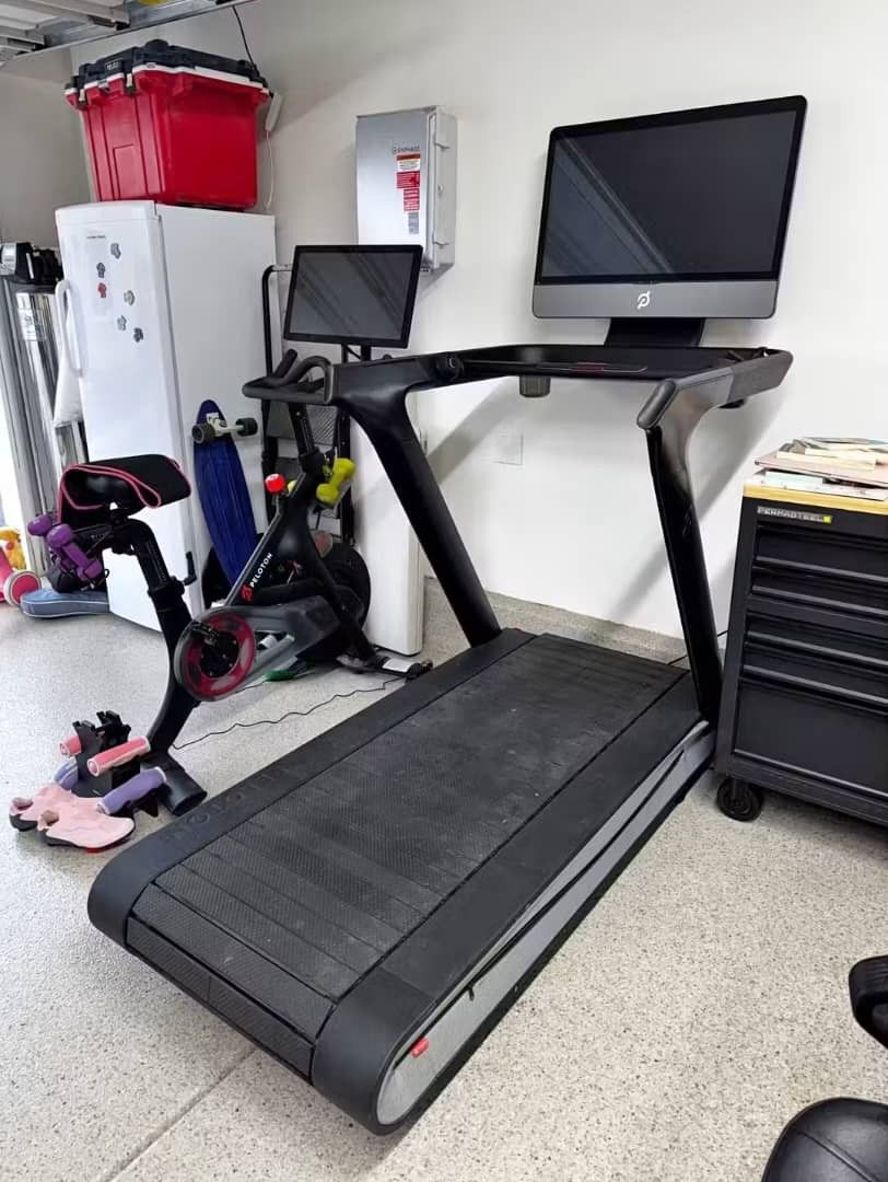Peloton-Treadmill-Plus