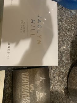 Jacklyn hill and jeffree star pallets