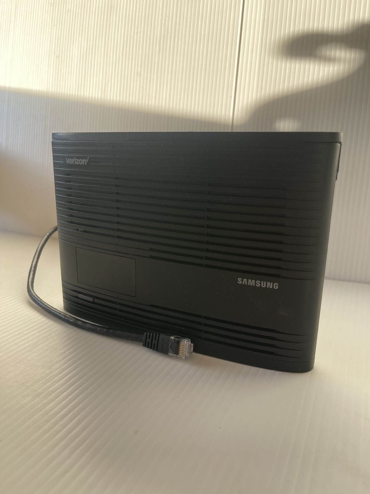 Samsung SLS-BU10B 4G LTE Cellular Signal Booster for Verizon Read…