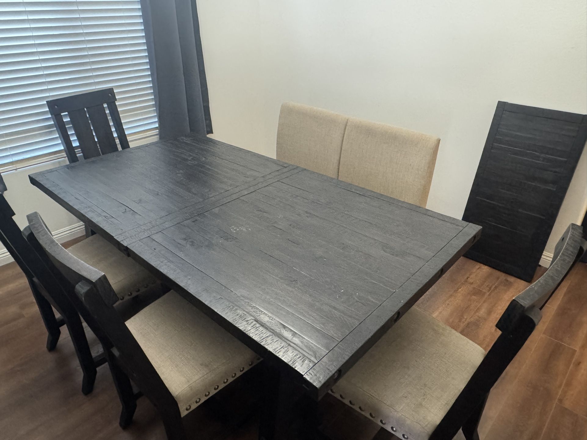 Kitchen Table With Leaf