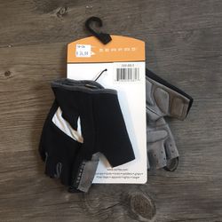 NWT Serfas Cycling Gloves - Medium 