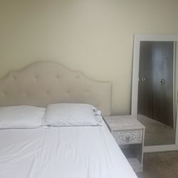 Bed Frame Size Queen With Night Stand And With Mirror 