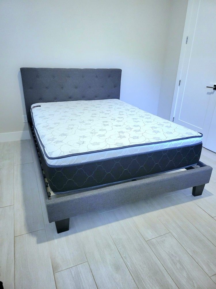 NEW QUEEN PILLOW TOP MATTRESS and BOX SPRING. Bed frame not included 👍