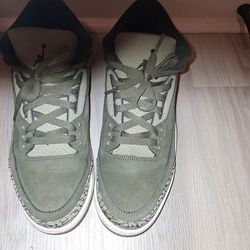 Air Jordan retro 3s