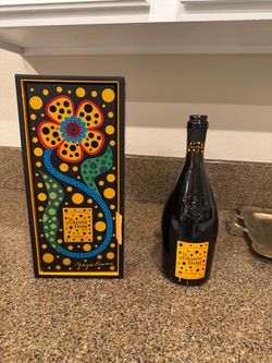 Yayoi Kusama × Veuve Clicquot Empty Bottle & Gift Box