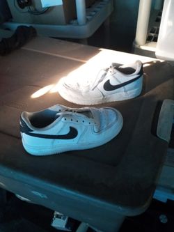 Size 2 Youth Nikes
