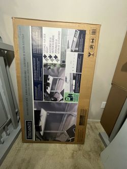 New, Tresanti Geller 47” Adjustable Height desk in the box. Box never opened.