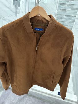 Men’s sued look jacket medium size. Light brown