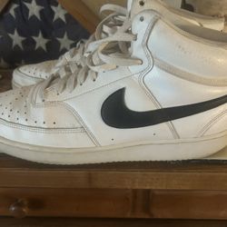 Nike Court Vision Mid sneakers