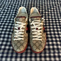 Men’s Gucci Red Bottoms 