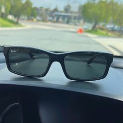 Ray-Ban Sunglasses