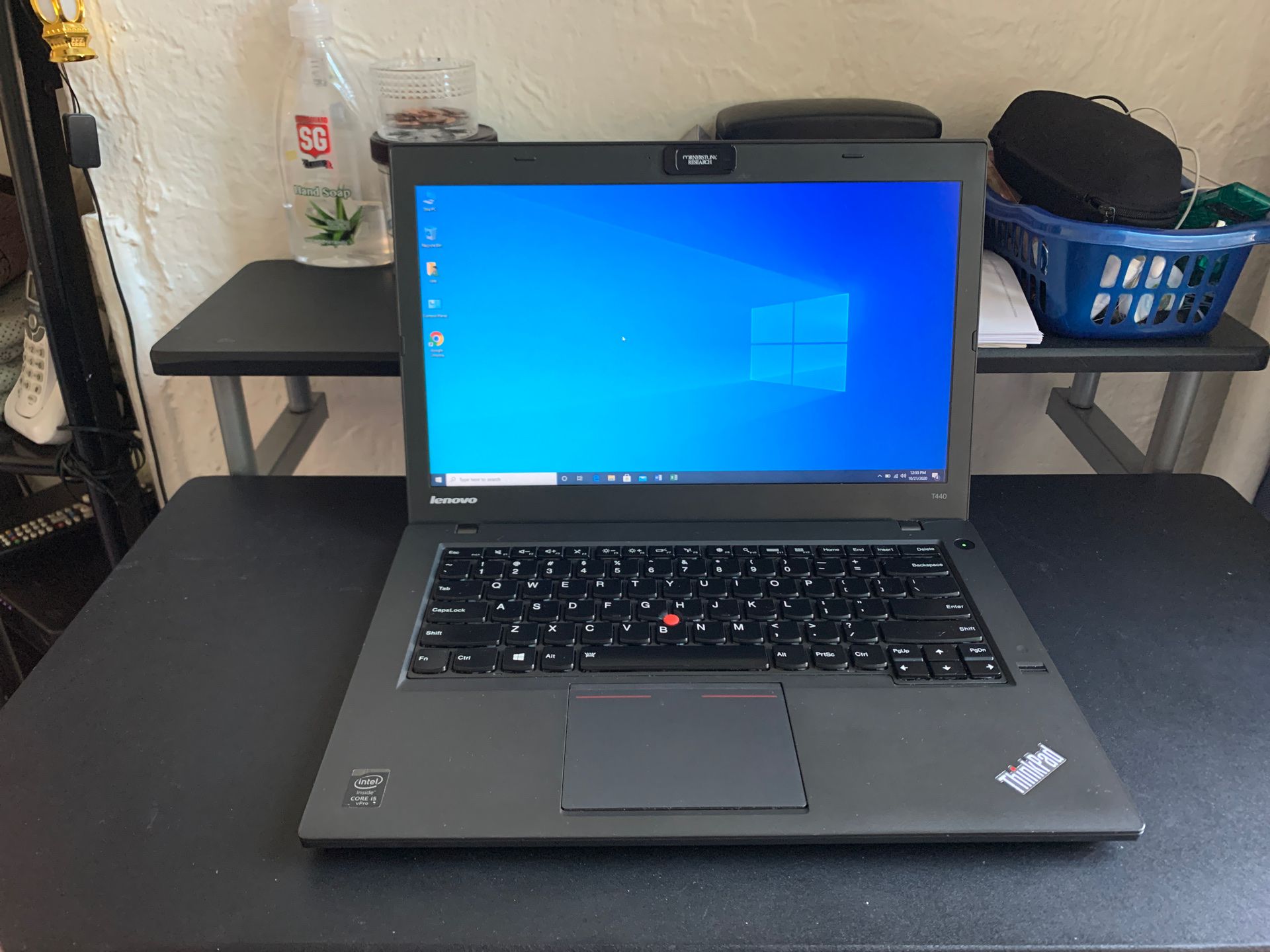 “LENOVO T440” powerful laptop Intel core (TM) i5-4600U CPU @ 2.10 GHz 2.69 GHz , 8 GB RAM,256 SSD with fully installed/ licensed Windows 10 and packa