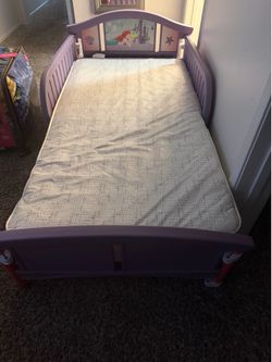 Toddler bed