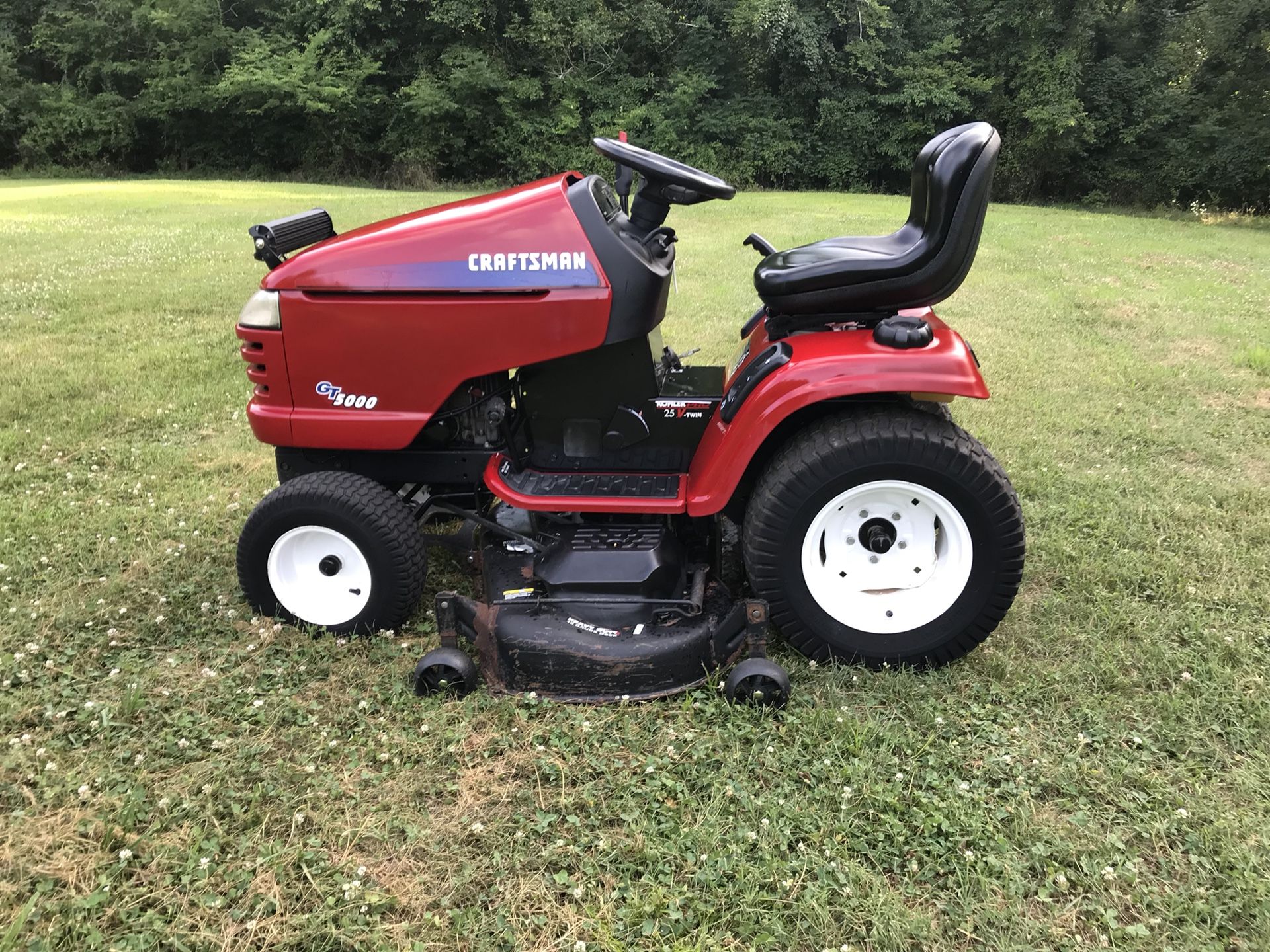 Craftsman GT5000 Lawn Tractor