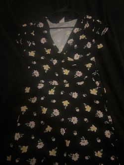 i’m looking to get rid of alot of things please let me know if your interested in any!