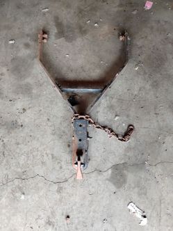 Hitch for towing
