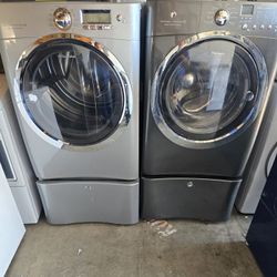 Electrolux Washer And Dryer Gas Firm Price $550