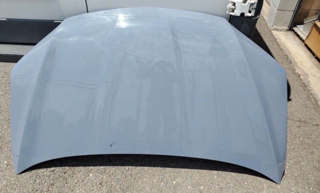 2016 - 2022 HONDA PILOT HOOD PANEL
GENUINE USED OEM. 1