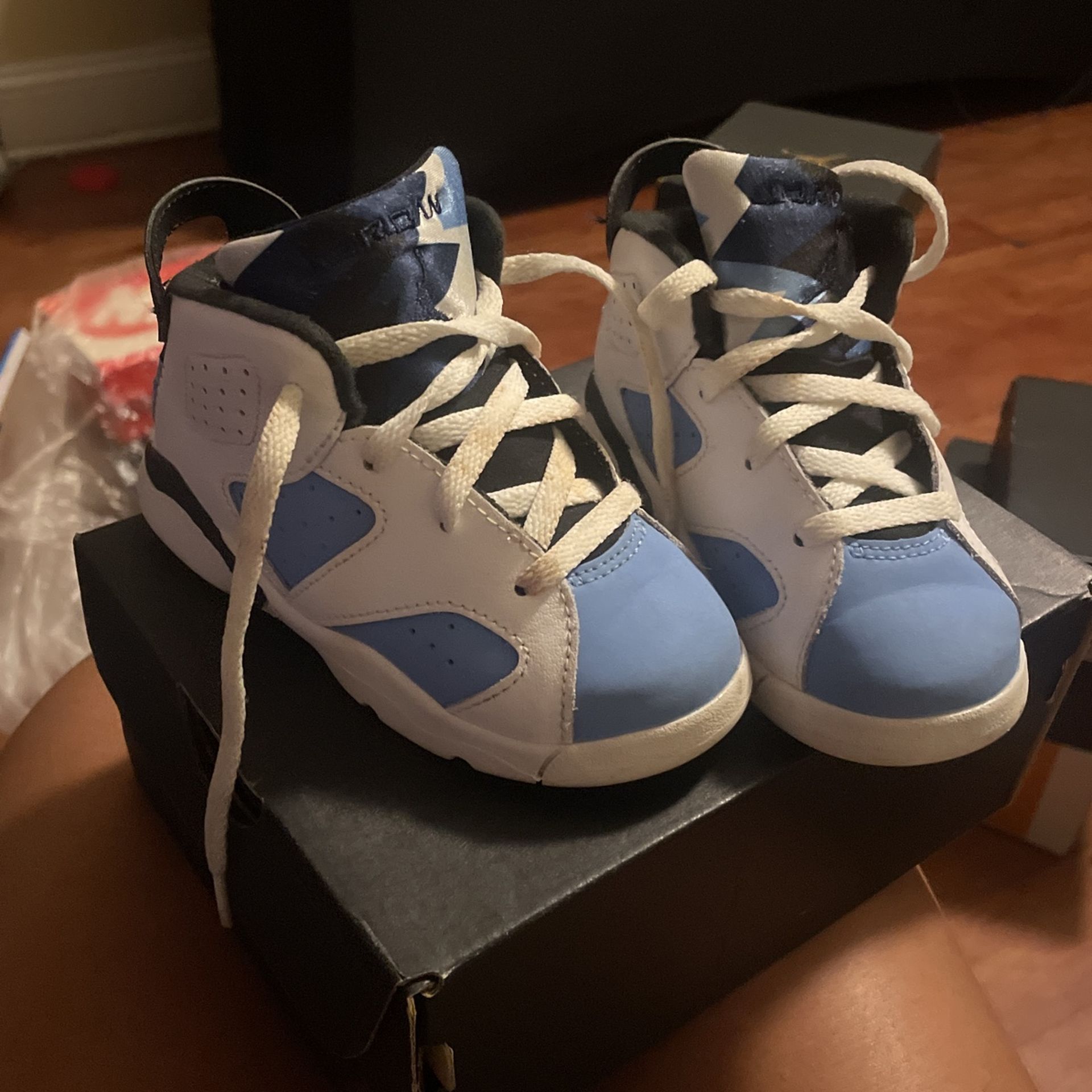 Jordan 6 8C