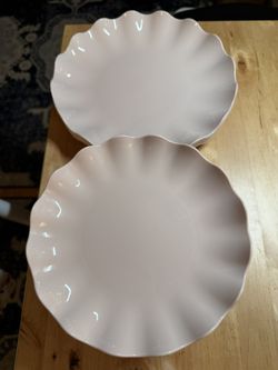 Plastic plates