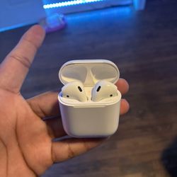 AirPods Gen 2