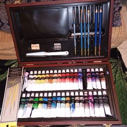 Master Touch Fine Art Studio 51 art set 