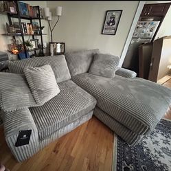 Couch 2 Piece RAF Chaise Sectional
