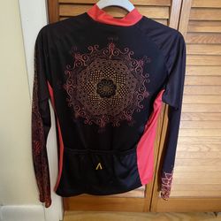 Primal Women’s Medium Bicycling Jersey