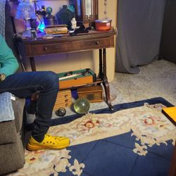 Vintage Lamp And Crytal Lamp And Other Stuff