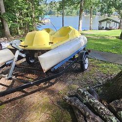 Paddle Pontoon With Trailer 