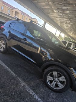 2011 kia sportage