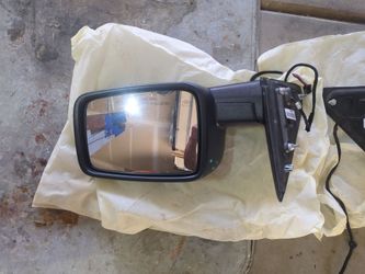 Sideview mirror, 2017 RAM 1500