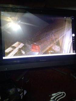 Lenovo All-in-one Monitor Screen Windows 10