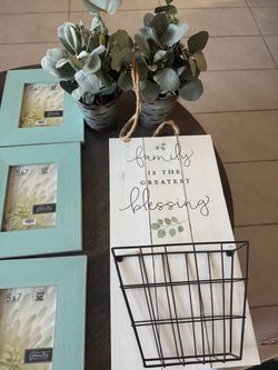 Farmhouse Home Decor Bundle Set