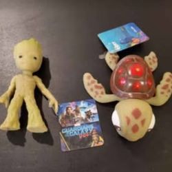 Disney Squishy Stretch Toy Duo – Baby Groot & Squirt