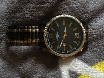 Hand wrist watch ⌚️ almost only used once or twice