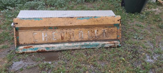 60s Chevy Tailgate