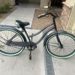 Huffy Cruiser Bike 