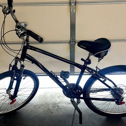 Raleigh Ventura 4.0 Hybrid Bike – Lightweight Commuter / Fitness Bike – Great Condition